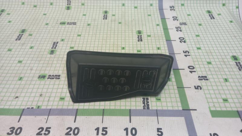 Накладка площадки под ногу Nissan X-Trail RHD