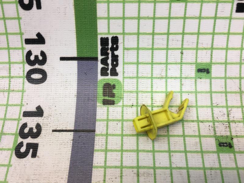 Защелка держателя капота Ford Focus Kuga