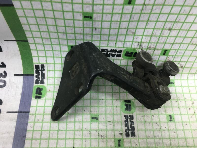 Ролик двери сдвижной боковой Mercedes-Benz, VW