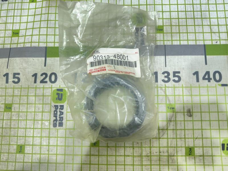 Сальник задней ступицы для Toyota