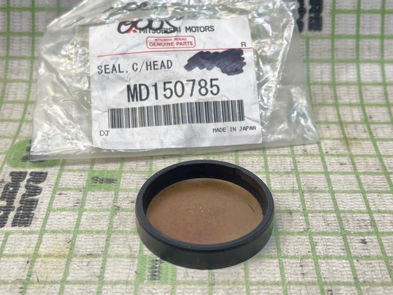 Заглушка распредвала задняя для Mitsubishi