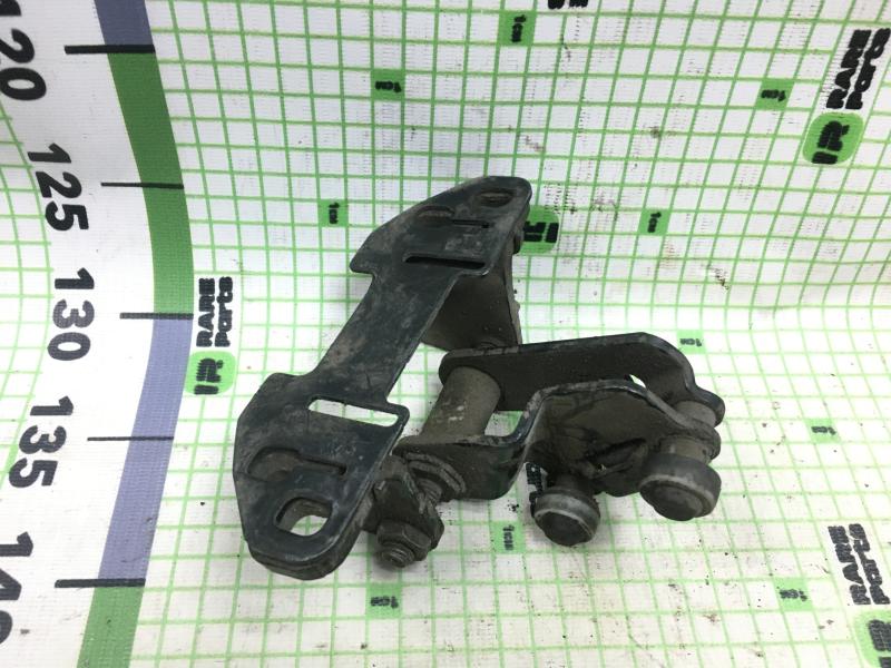 Ролик двери сдвижной боковой Mercedes-BenzSprinter