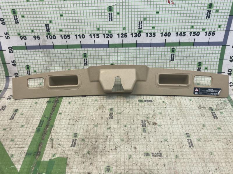 Обшивка двери багажника Mercedes-Benz Gl