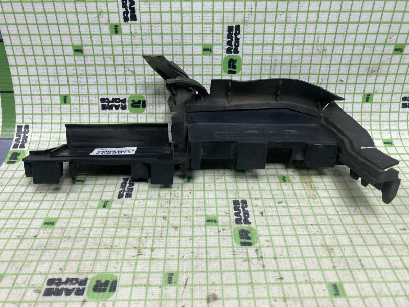 Воздуховод радиатора правый Mercedes Benz