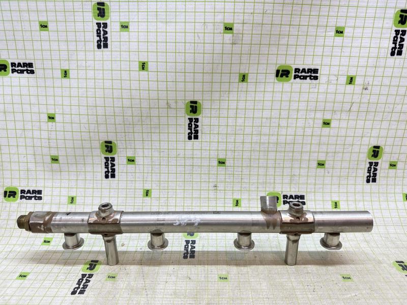 Рейка топливная (рампа) для Audi A3