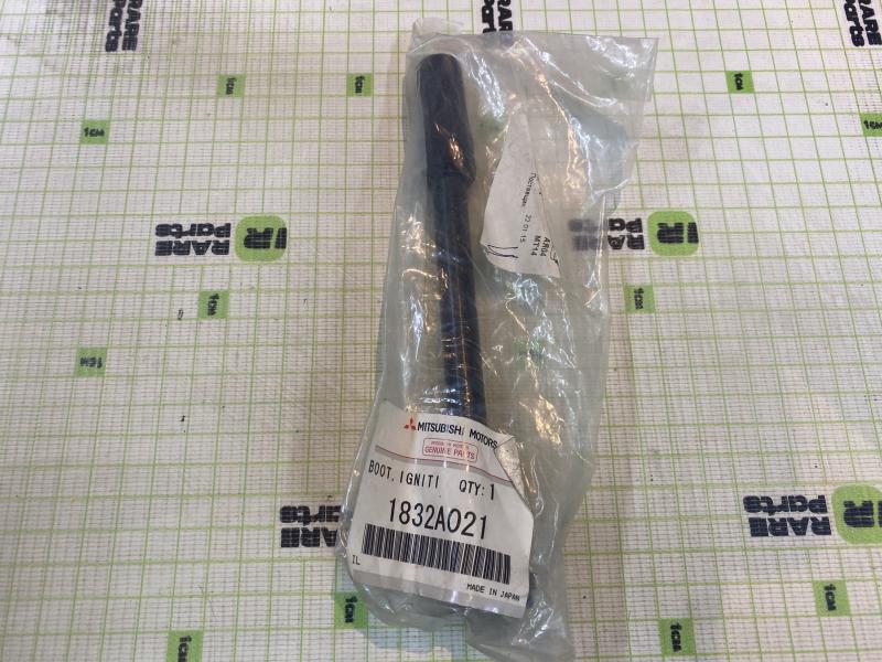 Наконечник свечи зажигания Mitsubishi Space Runner