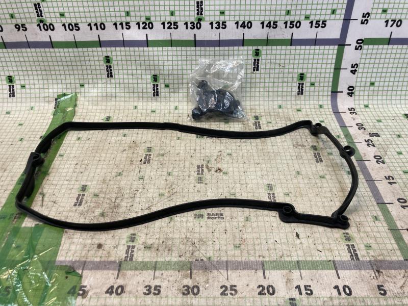 Набор прокладок клапанной крышки BMW V8 (4,4)