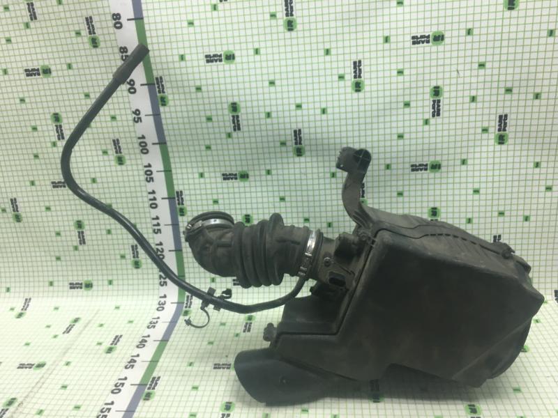 Корпус воздушного фильтра Ford Focus 1,6 Pnda