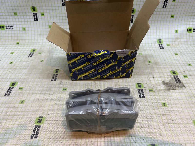 Колодки тормозные передние к-кт для Toyota