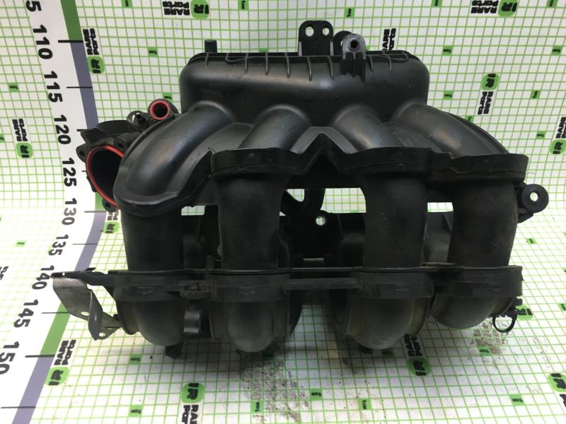 Коллектор впускной Ford Focus седан 1,6 TiVct Pnda