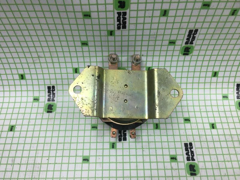 Выключатель массы универсальный XCMG 24V