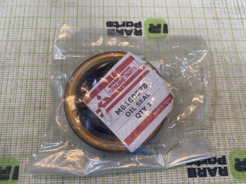 Сальник редуктора для Mitsubishi L300