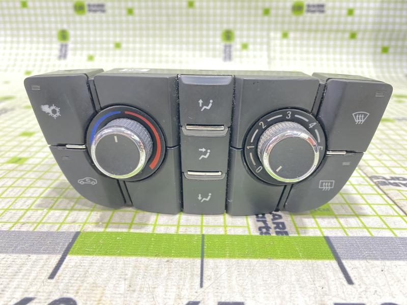 Блок управления отопителем Opel Astra J