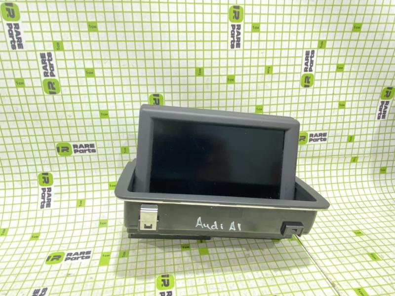 Дисплей информационный AUDI A1 (8X)
