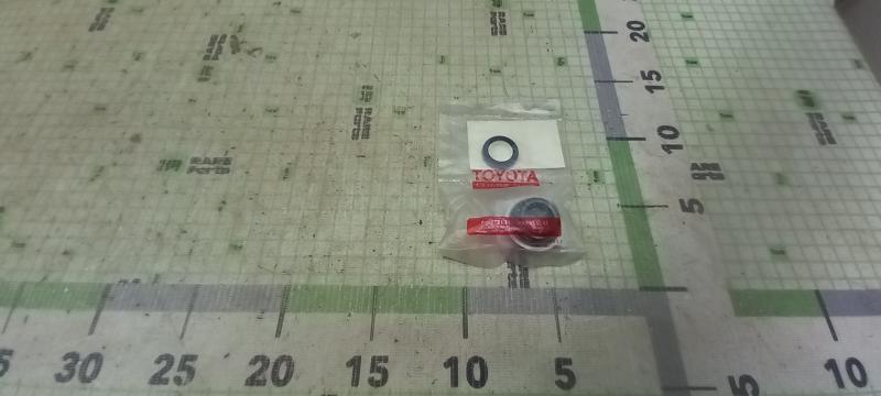 Сальник водяного насоса (помпы) Toyota 4Runner