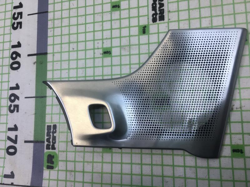 Накладка динамика Volvo Xc-90