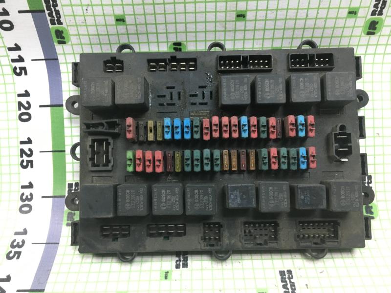 Монтажный блок предохранителей автобусGoldenDragon