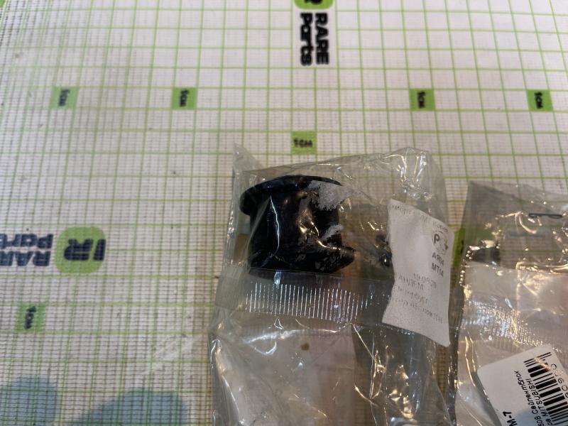 Втулка переднего амортизатора Mitsubishi Pajero