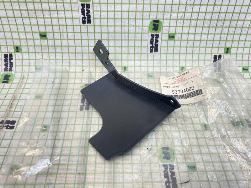 Кронштейн бампера правый для Mitsubishi Lancer