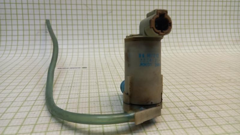 Насос омывателя Nissan Patrol (Y61)