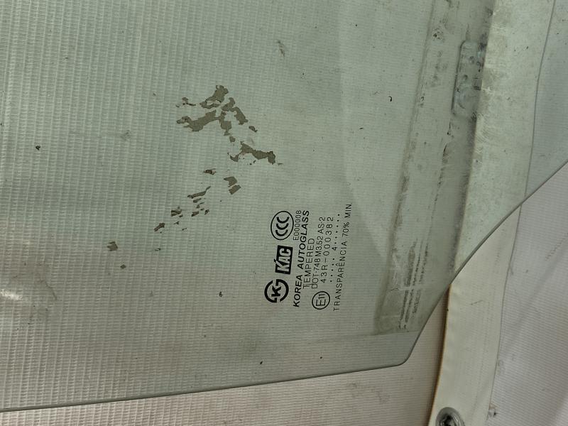 Стекло задней правой двери Hyundai/Kia