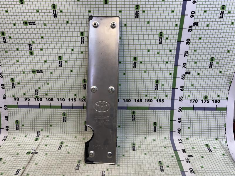 Декоративная крышка двигателя Toyota Chaser