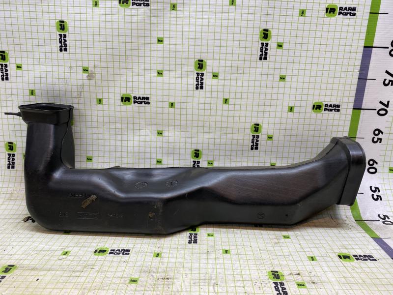 Патрубок воздухозаборника левый для Nissan Primera