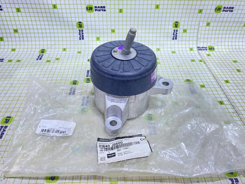 Опора двигателя правая KIA STINGER