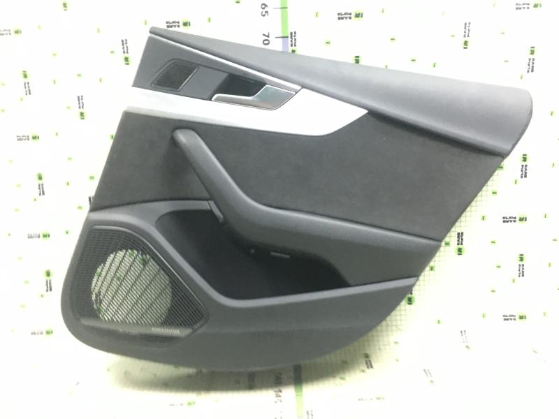 Обшивка двери задней правой Audi A-5