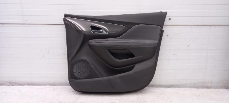 Обшивка двери передняя правая Opel Mokka RH