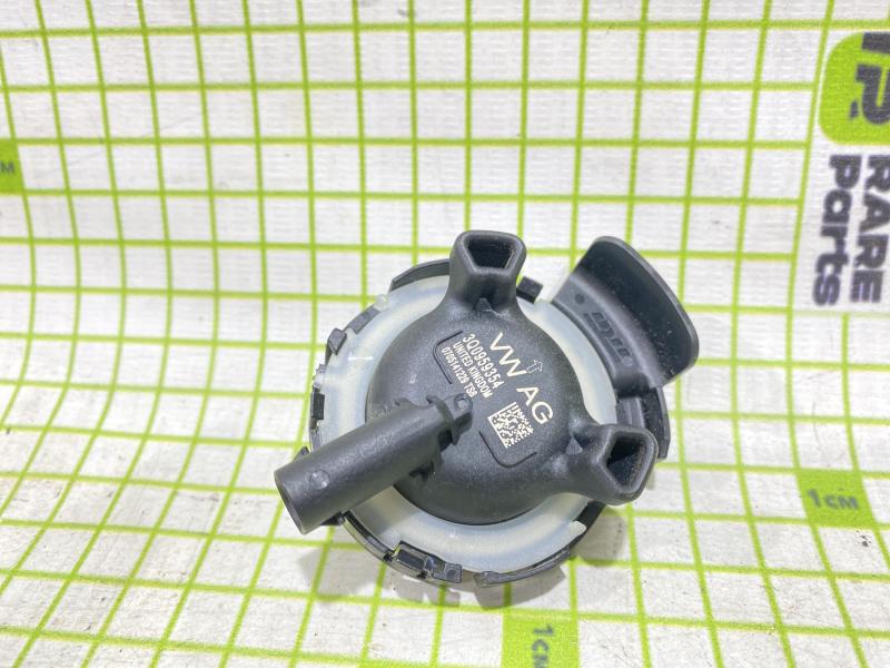 Датчик AIR BAG VW Passat B8