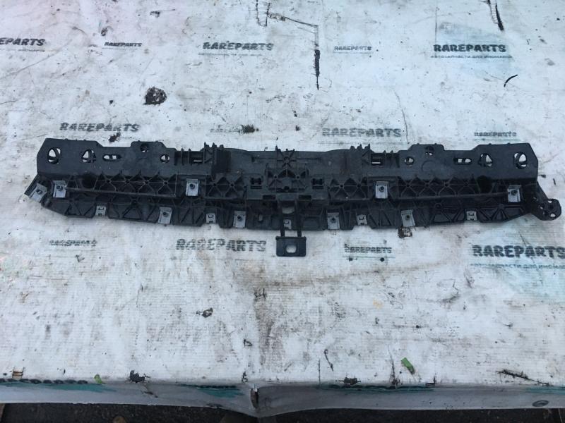 Кронштейн переднего бампера BMW 4