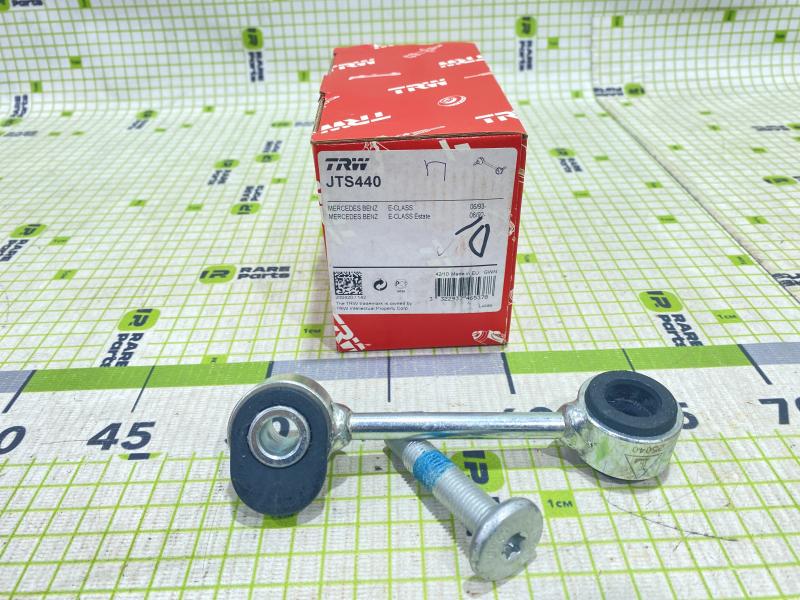 Стойка переднего стабилизатора прав Mercedes W210