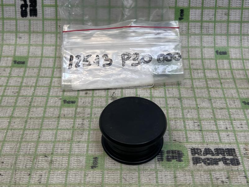 Заглушка впускного распредвала для Honda Civic