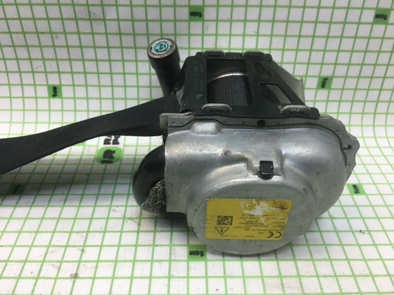 Ремень безопасности задний правый Mercedes C Glc