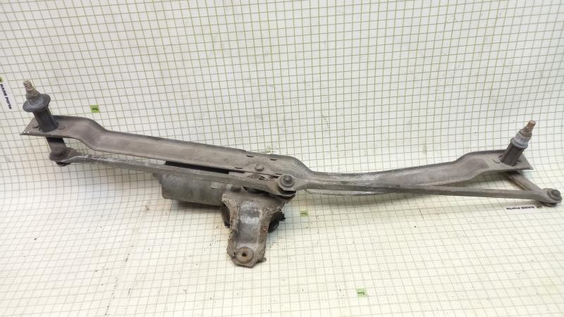 Трапеция стеклоочистителей в сборе с моторчиком VW