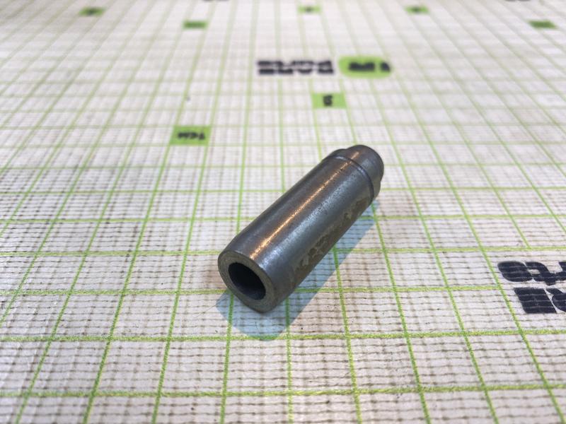 Втулка клапана направляющая ВАЗ-2101