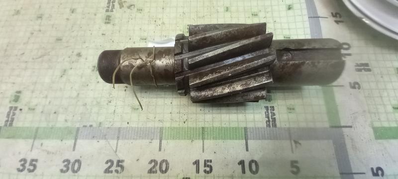 Шестерня ведущая цилиндрическая редуктора Зил-131