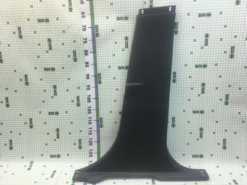 Обшивка стойки центральной правая нижняя Ford