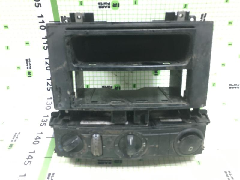 Блок управления отопителем Volkswagen Crafter