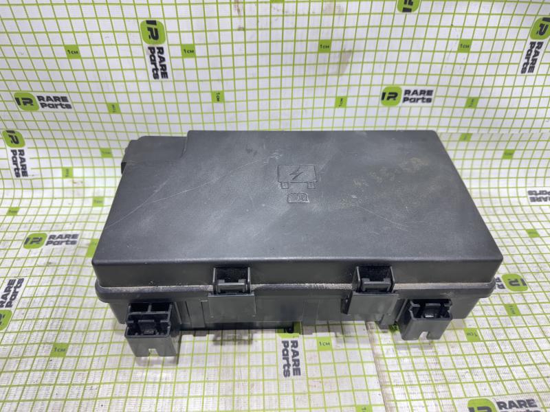 Блок предохранителей для Jeep Grand Cherokee