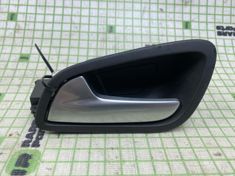 Ручка двери задней внутренняя левая Ford Kuga