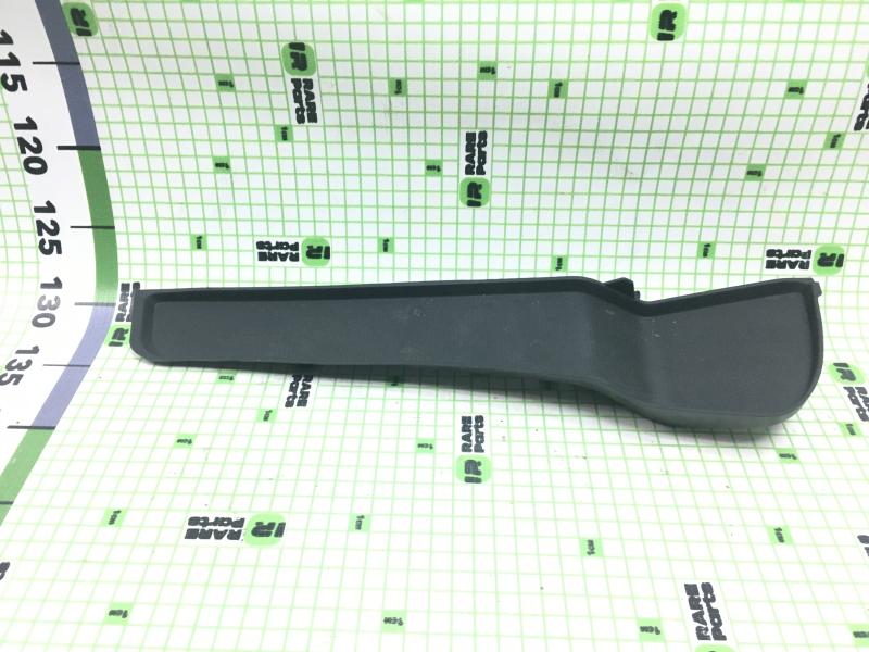 Коврик резиновый внутрисалонный правый перед Volvo