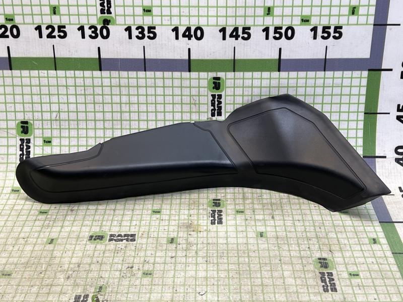 Накладка багажника задняя правая для BMW G30