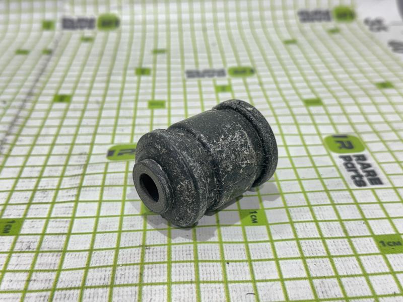 Сайлентблок верхнего рычага передний Volkswagen