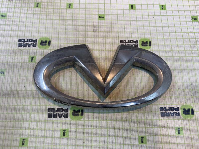 Эмблема для Infiniti FX/QX70