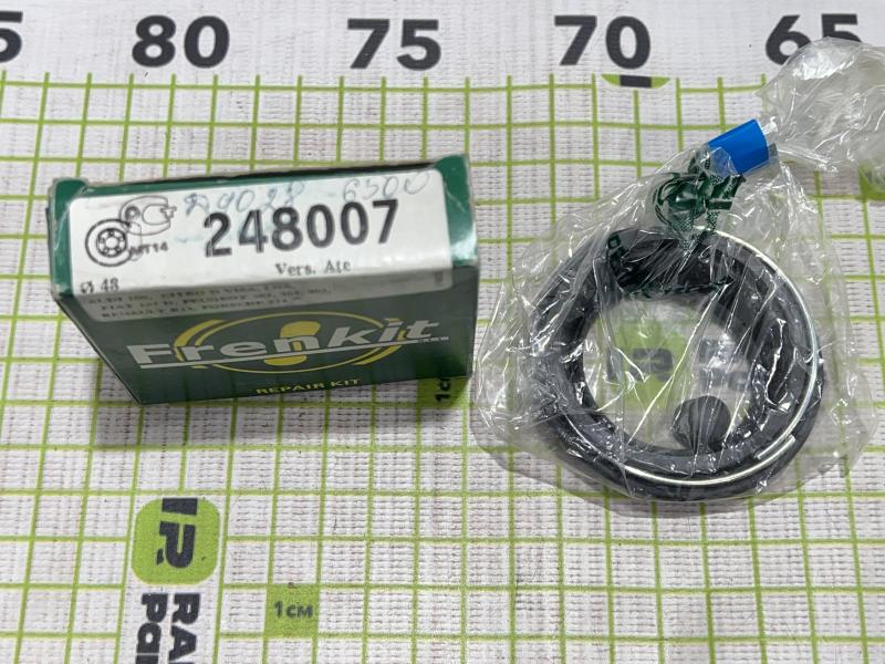 Ремкомплект переднего суппорта для Opel