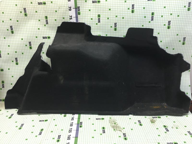 Обшивка багажника Ford Focus