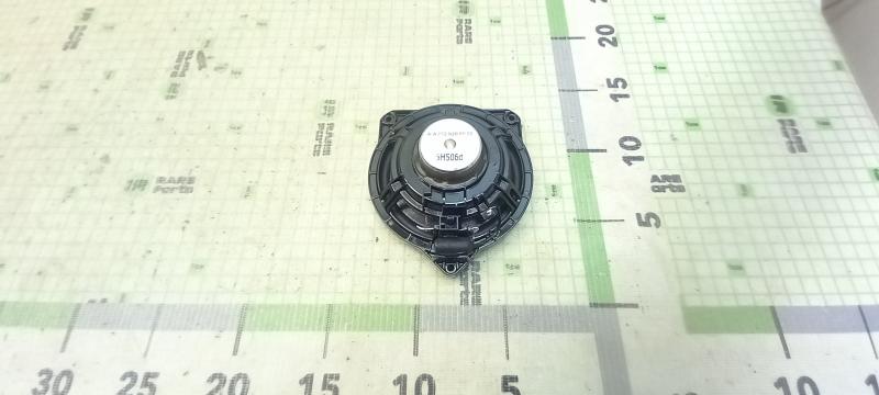 Динамик среднечастотный Mercedes-Benz S