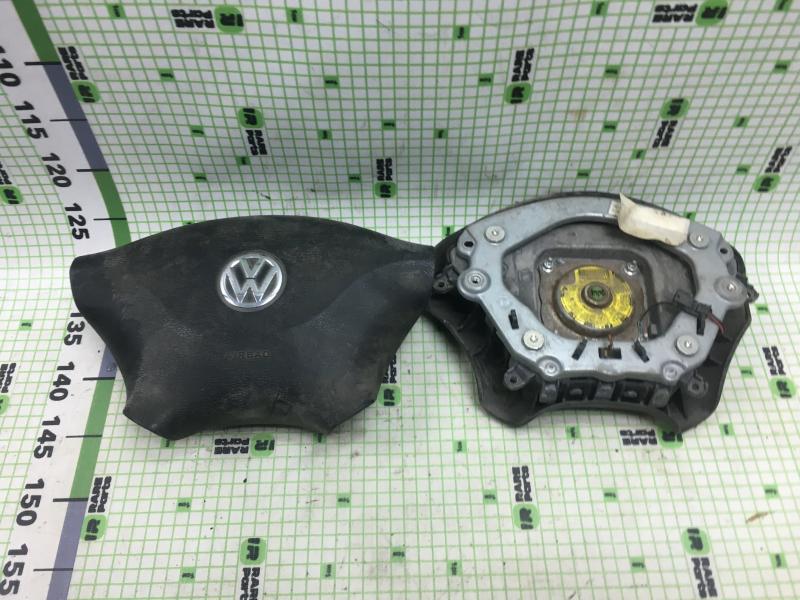 Подушка безопасности в рулевое колесо Volkswagen